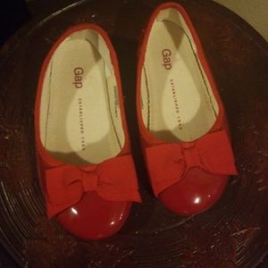 Red patent leather toddler girl shoes